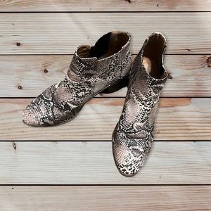 Snakeprint booties